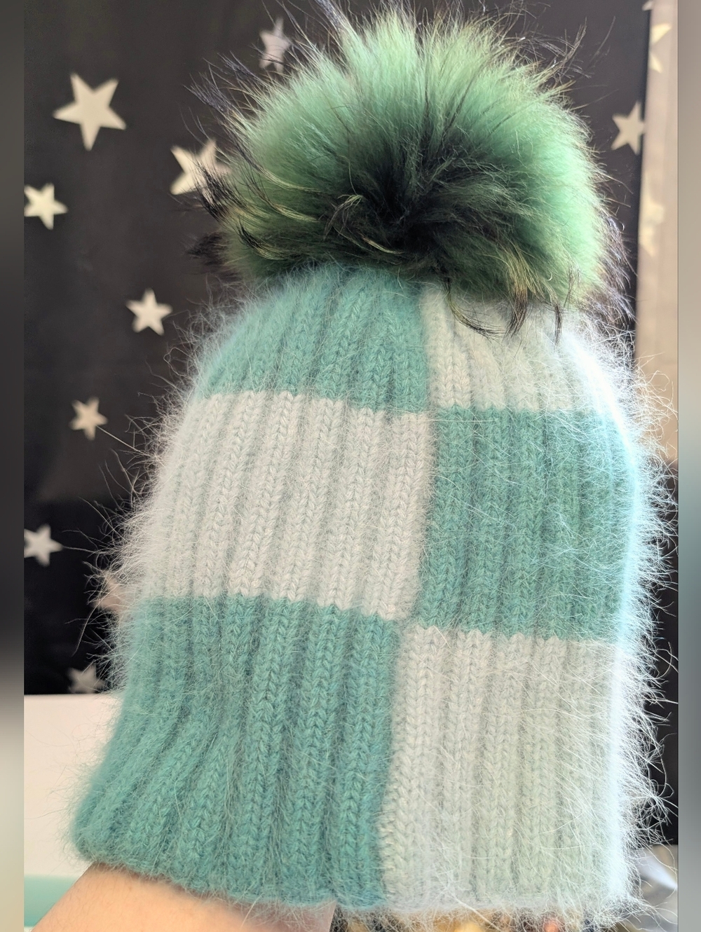 Nwt Real Fur Pom Pom Beanie Toque Thick Warm Knit Made In Canada
